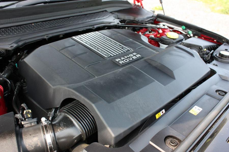  Land Rover Range Rover Sport 2014 года  (фото 24 из 131)